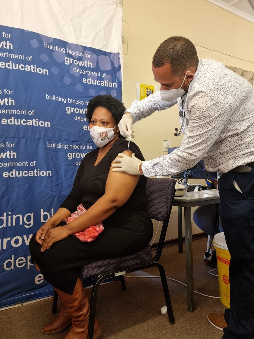 MEC and newly appointed HOD to be vaccinated
