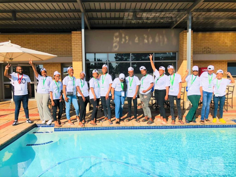 Learners raise Eastern Cape Flag at National Tourism Career Expo 