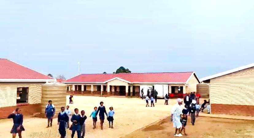 MEC Gade official opens a R52.68 Million new School Structure