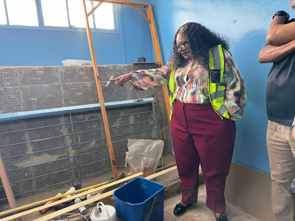 Education minister visits Sarah Baartman district